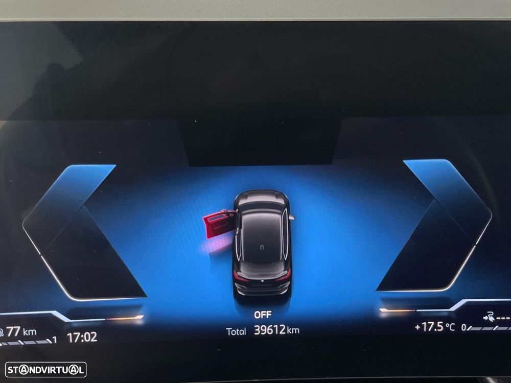 BMW 225xe Active Tourer e xDrive Pack Desportivo M - 9