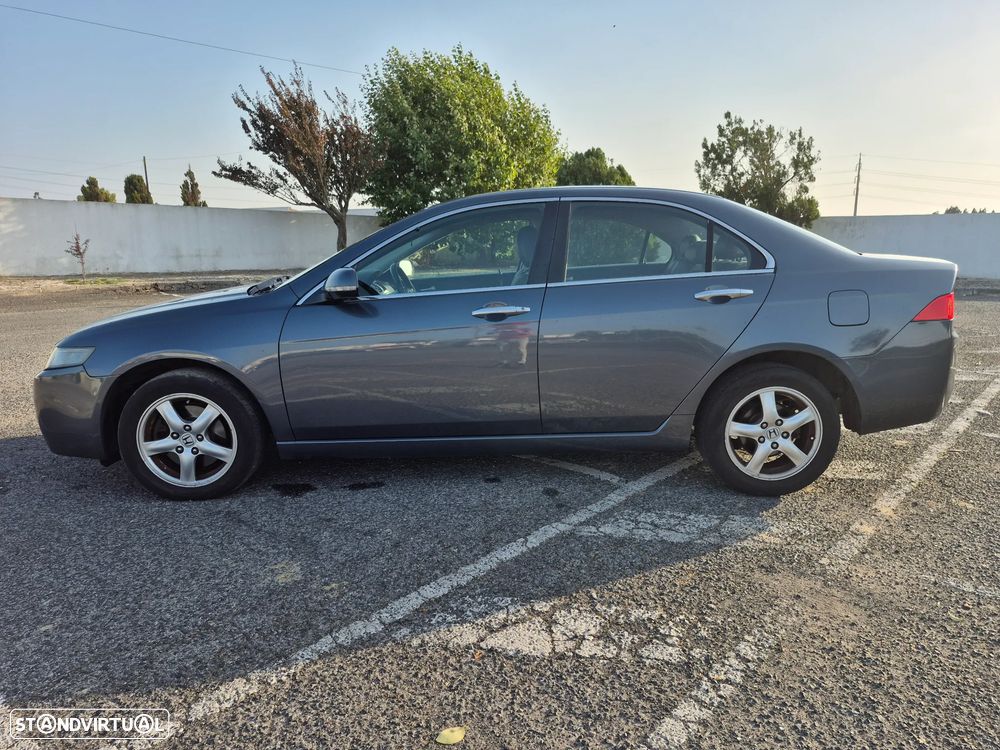 Honda Accord 2.0 Sport - 1