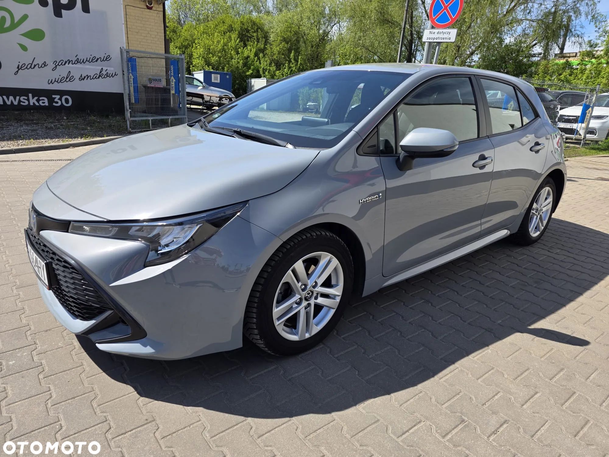 Toyota Corolla 1.8 Hybrid Comfort - 1