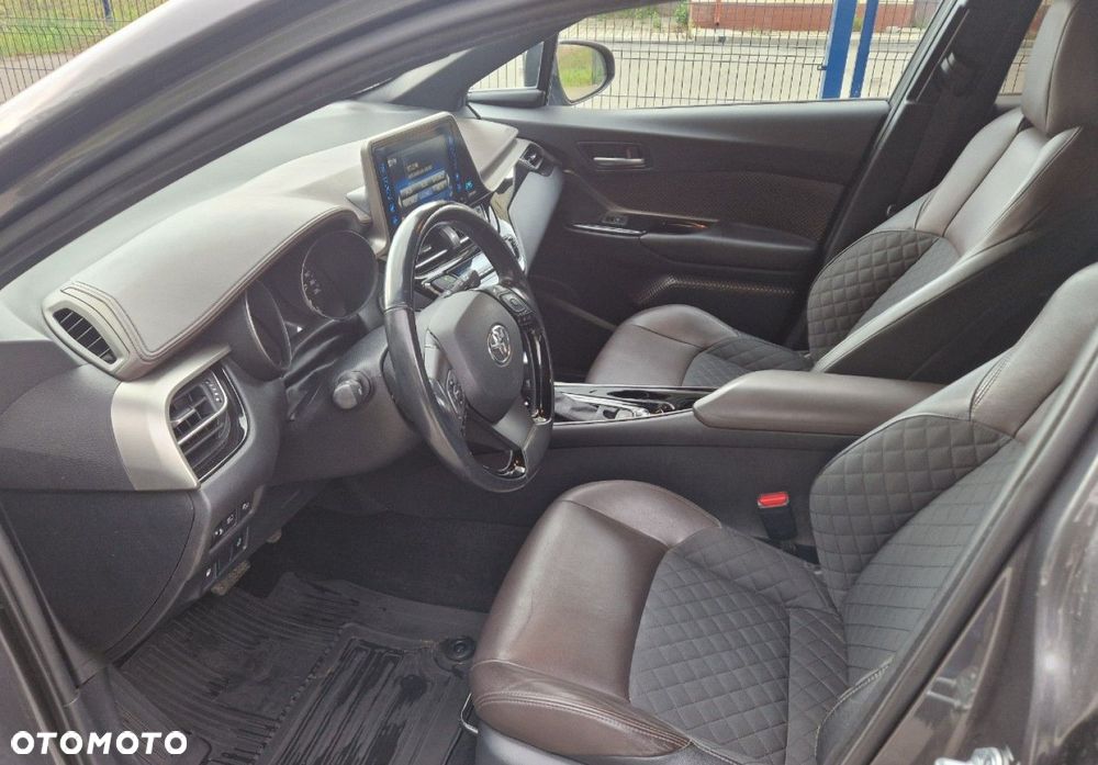 Toyota C-HR 1.8 Hybrid Prestige - 18
