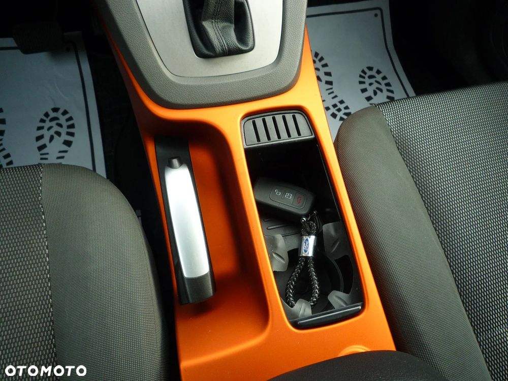 Ford Kuga 2.5 Trend - 22