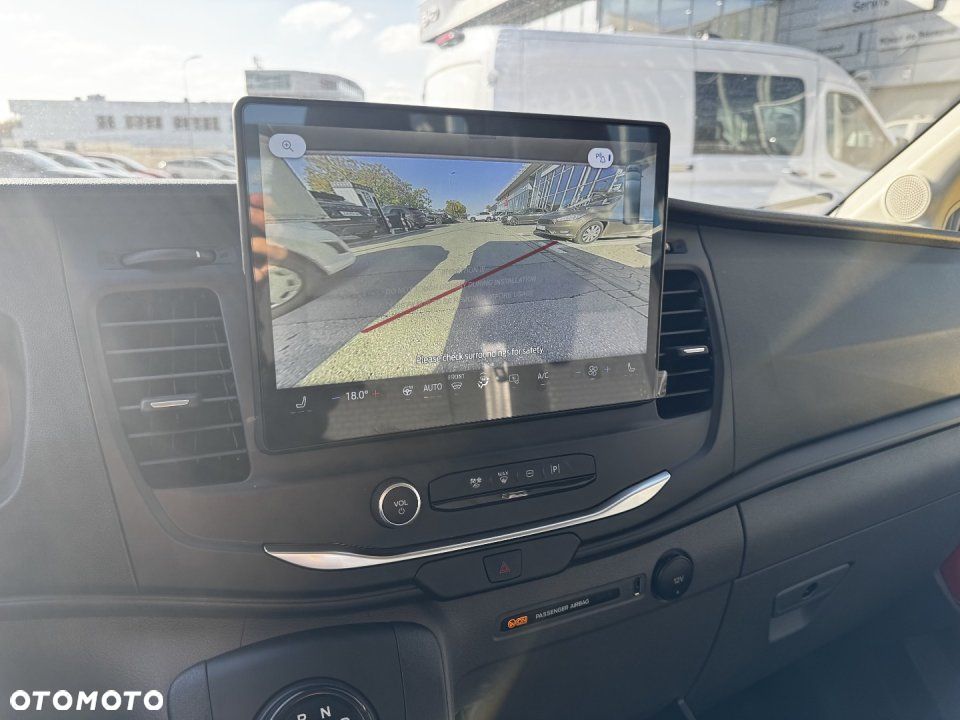 Ford Transit - 12