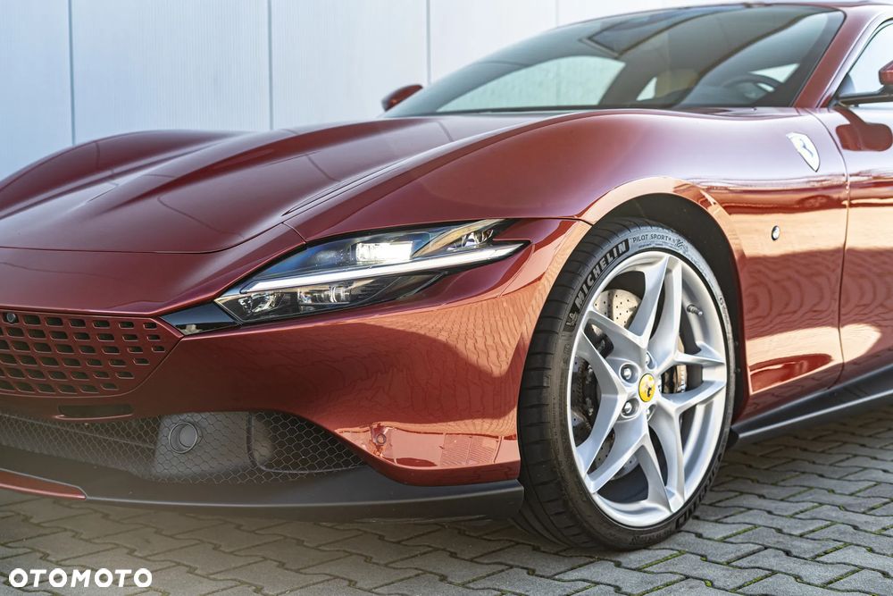 Ferrari Roma - 11