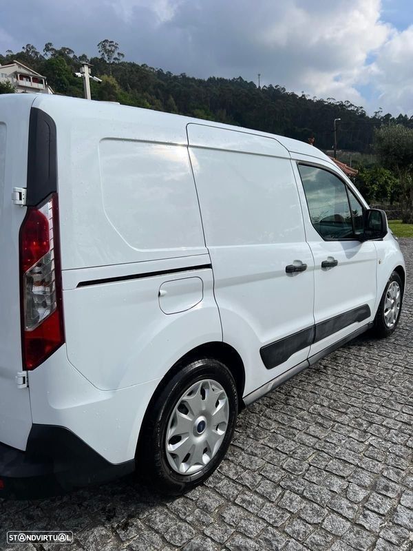 Ford Transit Connect - 4