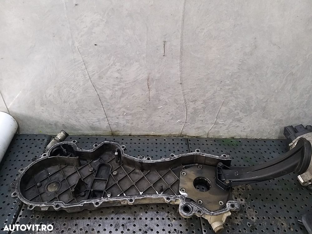 Capac distributie pompa ulei 1.3 mjt fiat grande punto 199 37004600 37005400 - 3