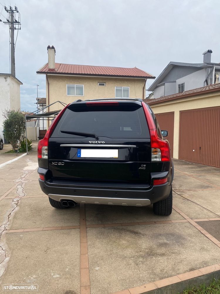 Volvo XC 90 2.4 D5 7L R-Design - 4