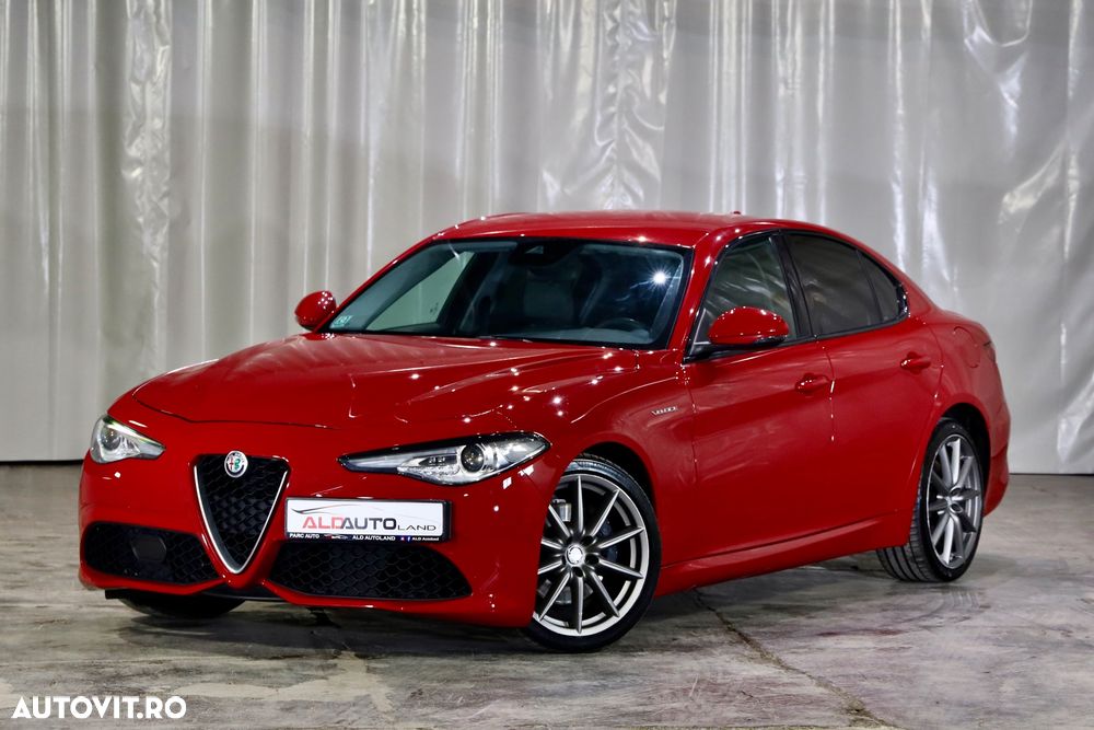Alfa Romeo Giulia 2.2 Diesel AT8-Q4 Veloce - 1