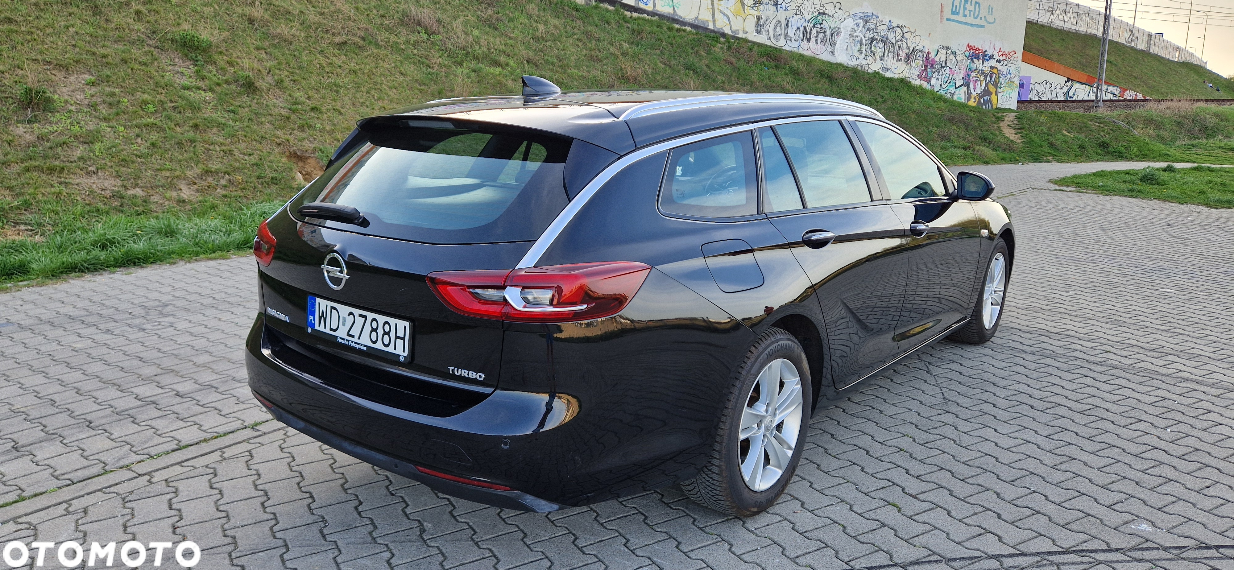 Opel Insignia - 4