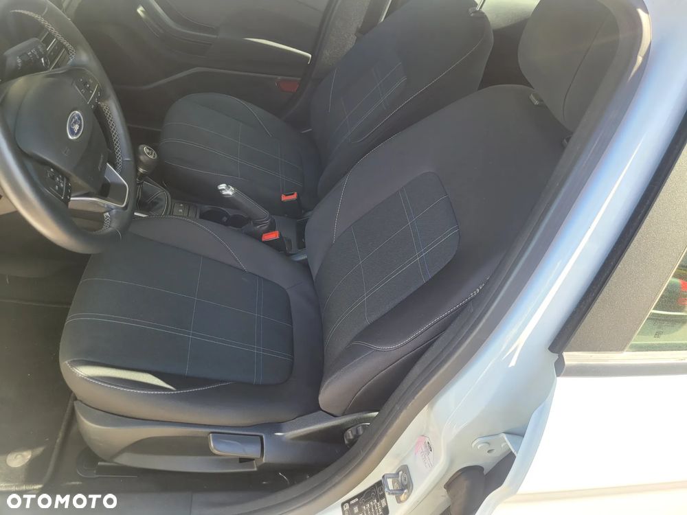 Ford Fiesta 1.0 EcoBoost S&S COOL&CONNECT - 16