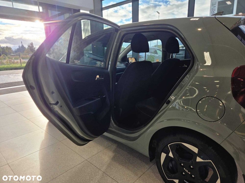 Kia Picanto - 27