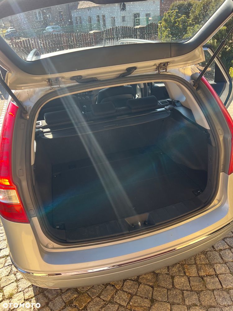 Hyundai i30 1.6 CRDi Classic - 9