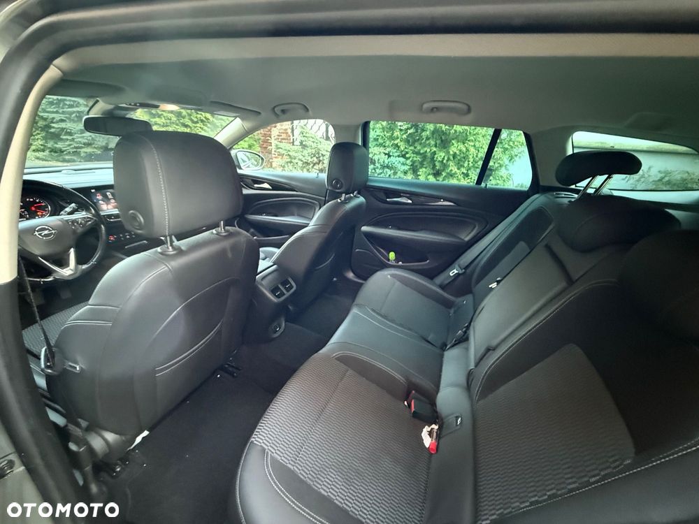 Opel Insignia 2.0 CDTI Cosmo S&S - 2