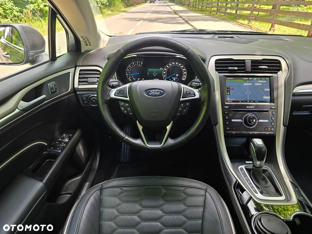 Ford Mondeo 2.0 TDCi PowerShift-Aut Allrad Vignale - 6
