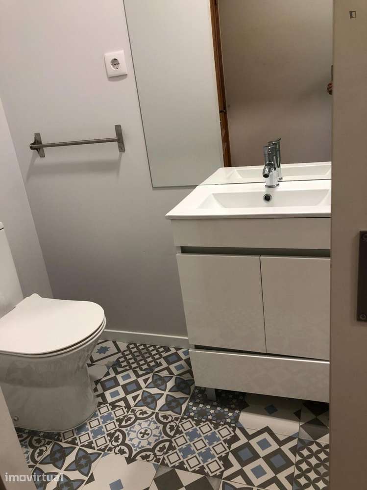 Quarto - localizado em Leiria - Grande imagem: 4/11