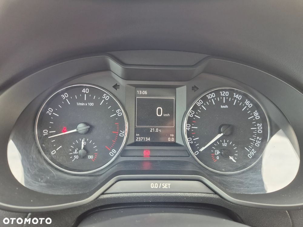 Skoda Octavia 1.4 TSI Ambition - 6