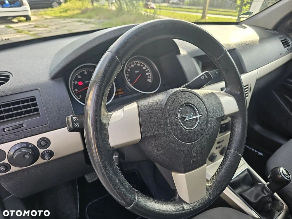 Opel Astra 1.6 Comfort / Cool - 10