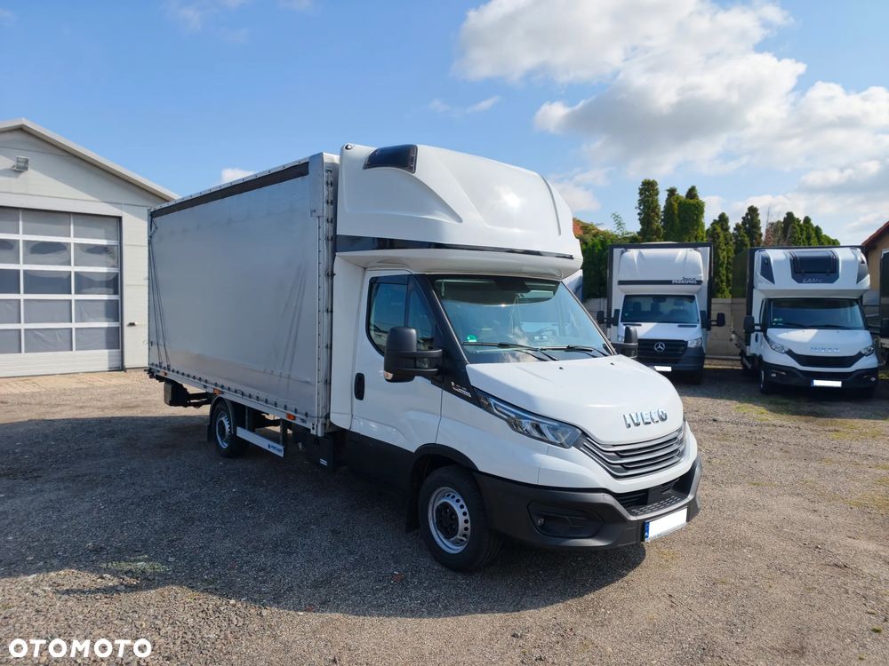 Iveco DAILY FIRANA 10EP WINDA DHOLLANDIA PLANDEKA 3.0 180KM HIMATIC AUTOMAT NAWIGACJA RADAR ASYSTENT PASA SERWIS ASO BEZWYPADKOWY ZADBANY 2024 FV23% KLIMA WEBASTO 35S18 - 9
