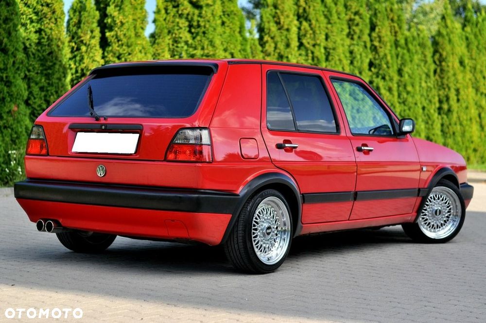 Volkswagen Golf - 4