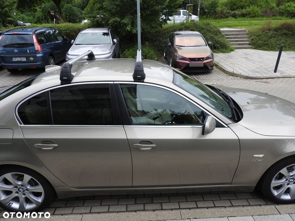 BMW Seria 5 530d xDrive - 3