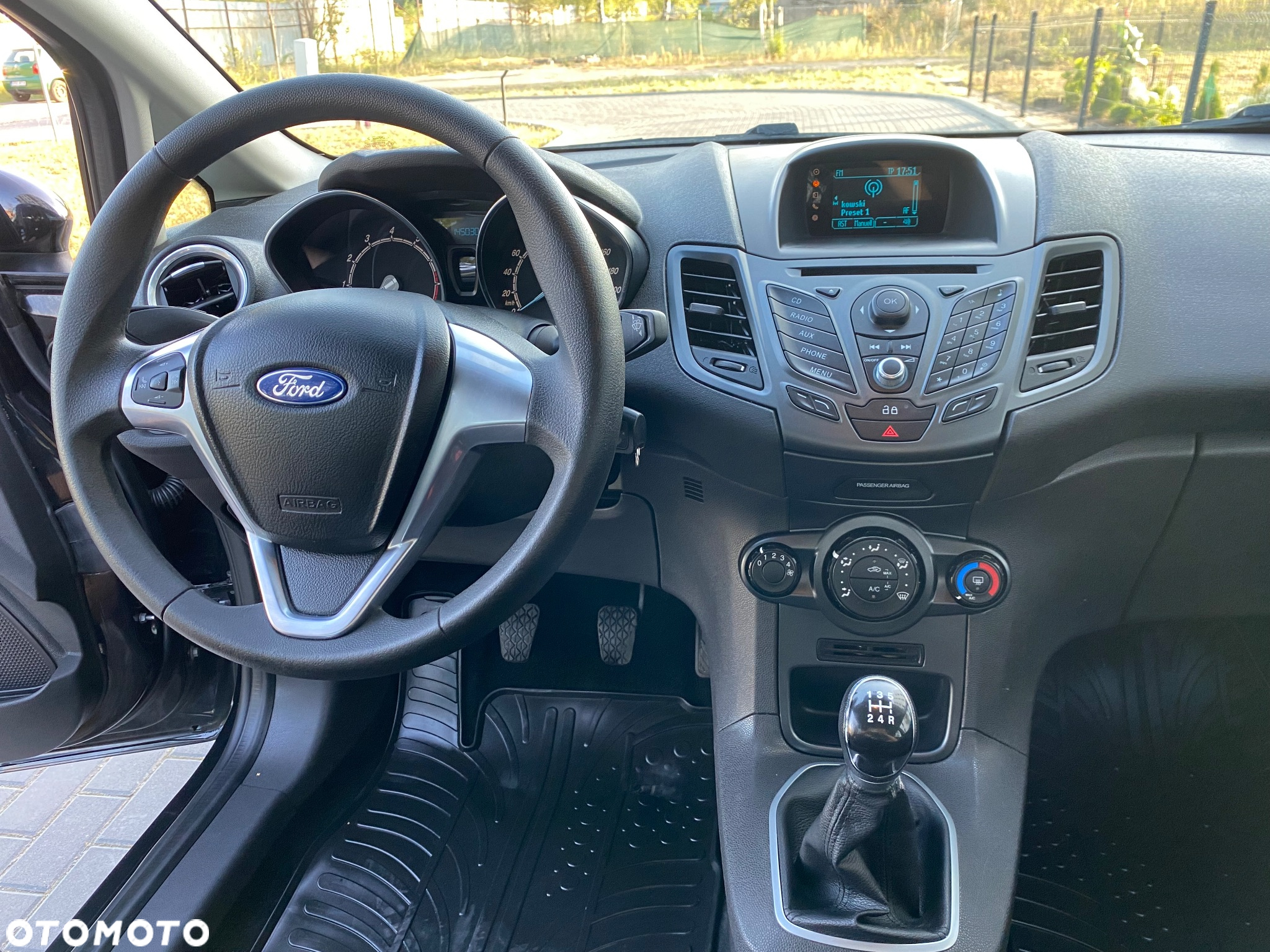 Ford Fiesta 1.25 Trend - 31