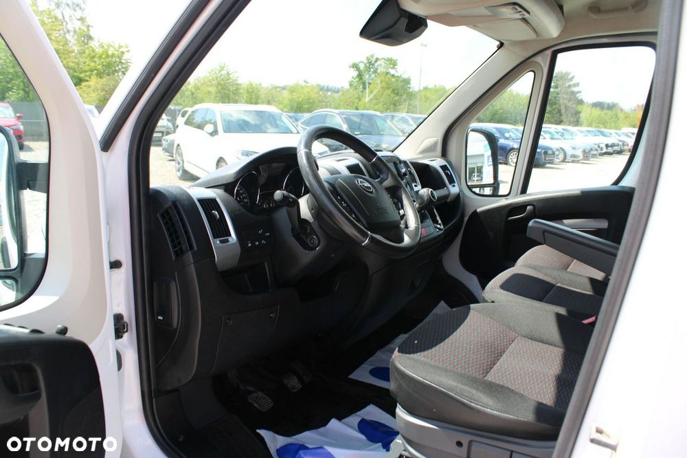 Opel Movano - 14