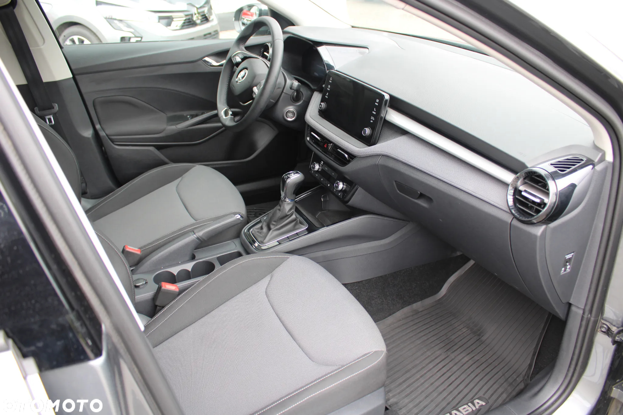 Skoda Fabia 1.0 TSI Selection DSG - 14