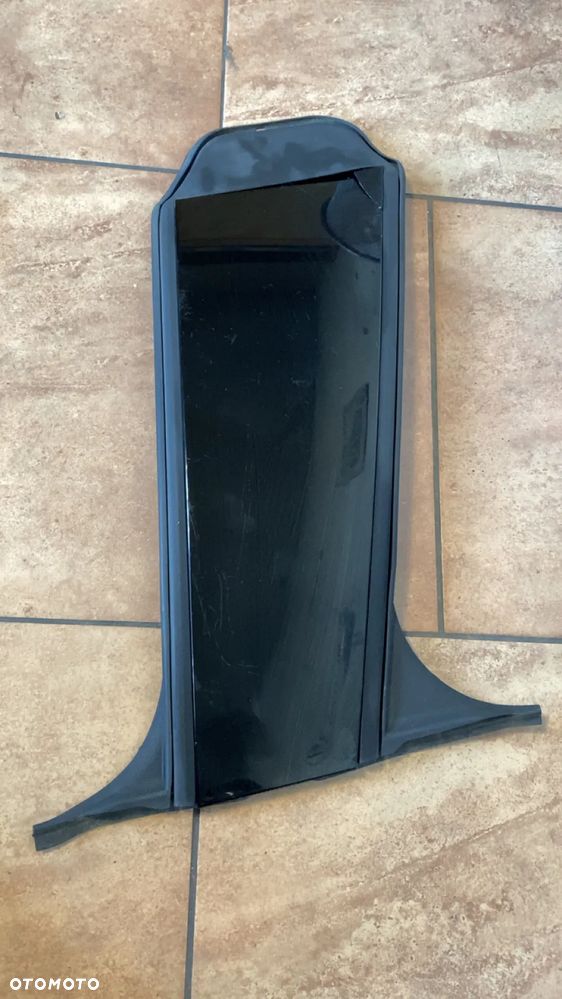 BMW F36 OSŁONA OBUDOWA DEKOR SŁUPKA LEWY CZARNY POŁYSK 7310181 - 1