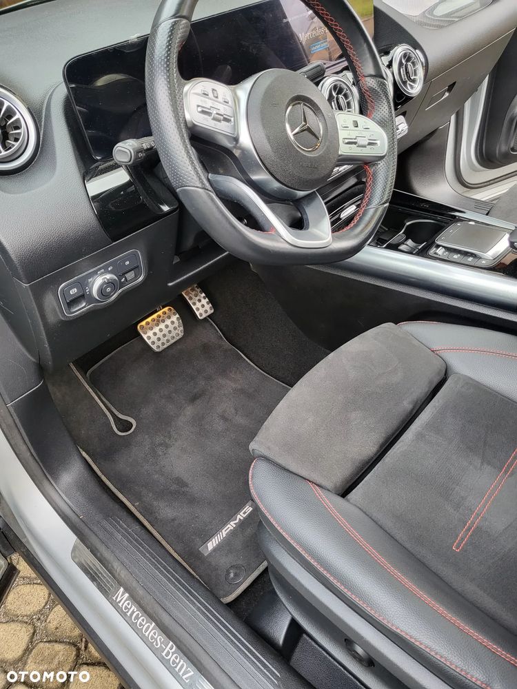 Mercedes-Benz GLA 220 d 4Matic 8G-DCT AMG Line - 6