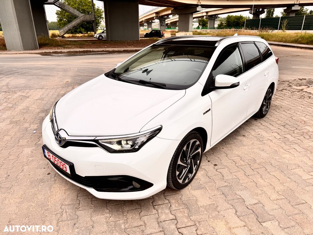 Toyota Auris - 4