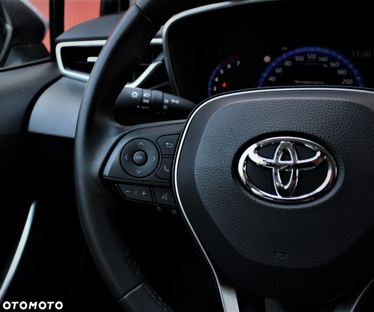 Toyota Corolla - 11