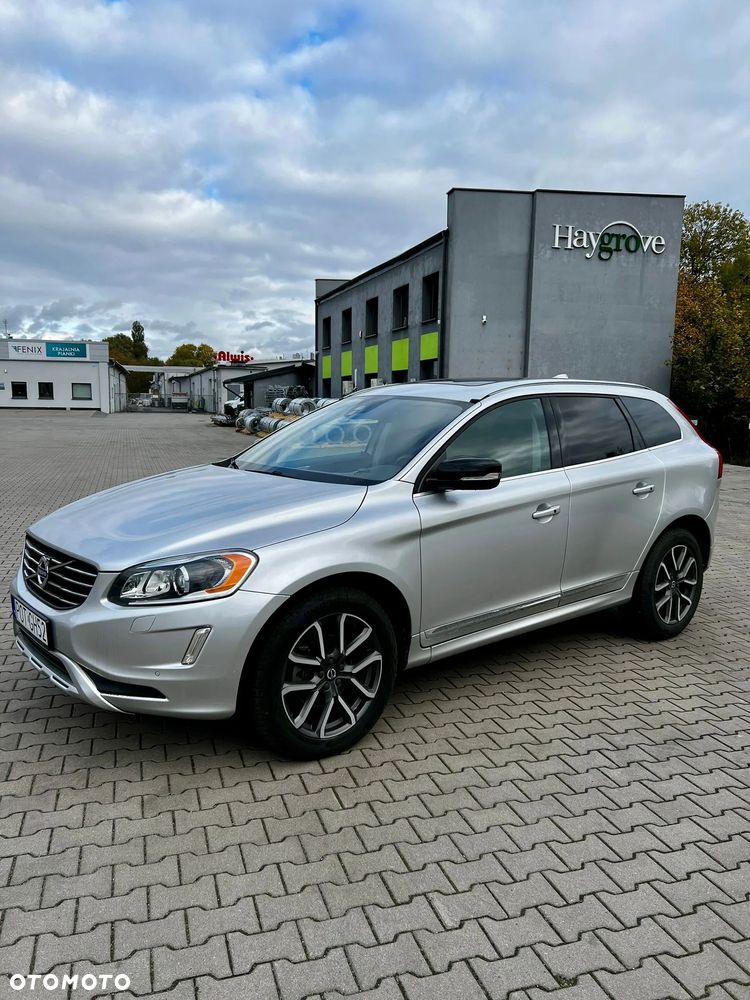 Volvo XC 60 - 2