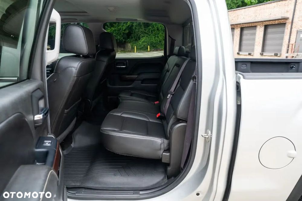 GMC Sierra - 18