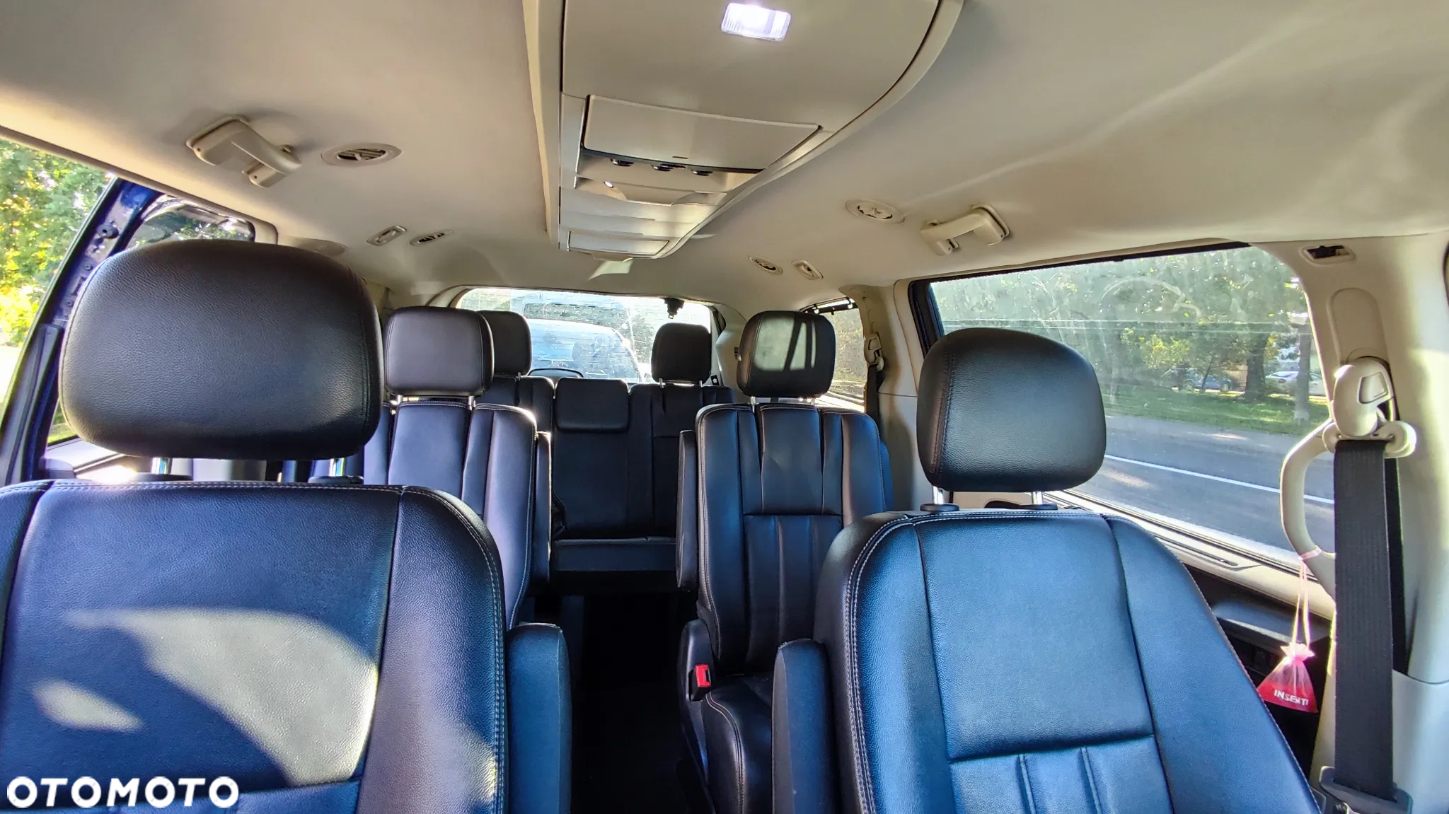Chrysler Town & Country 3.6 Touring - 10