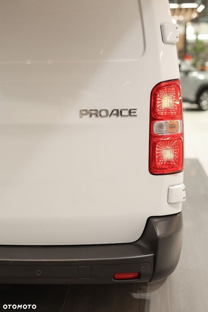 Toyota PROACE - 32