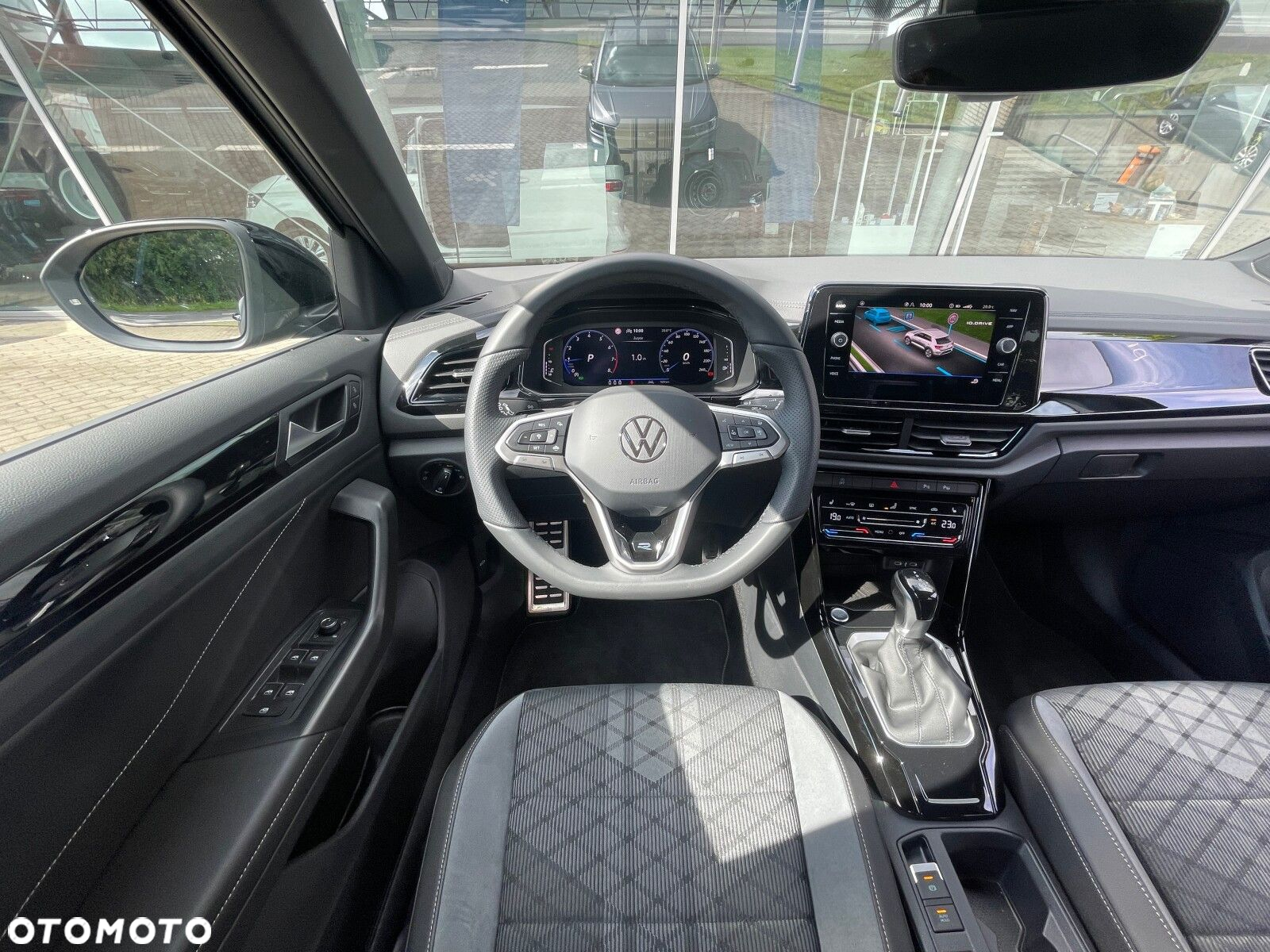 Volkswagen T-Roc 1.5 TSI R-Line Plus DSG - 10