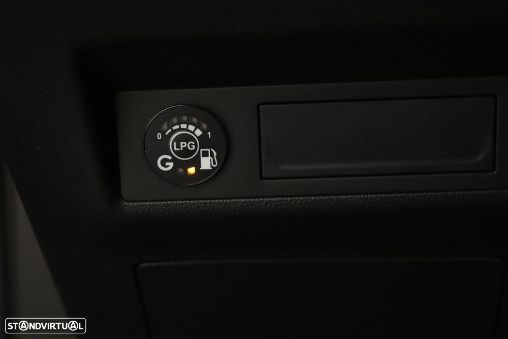 Renault Captur 1.0 TCe Techno Bi-Fuel - 21