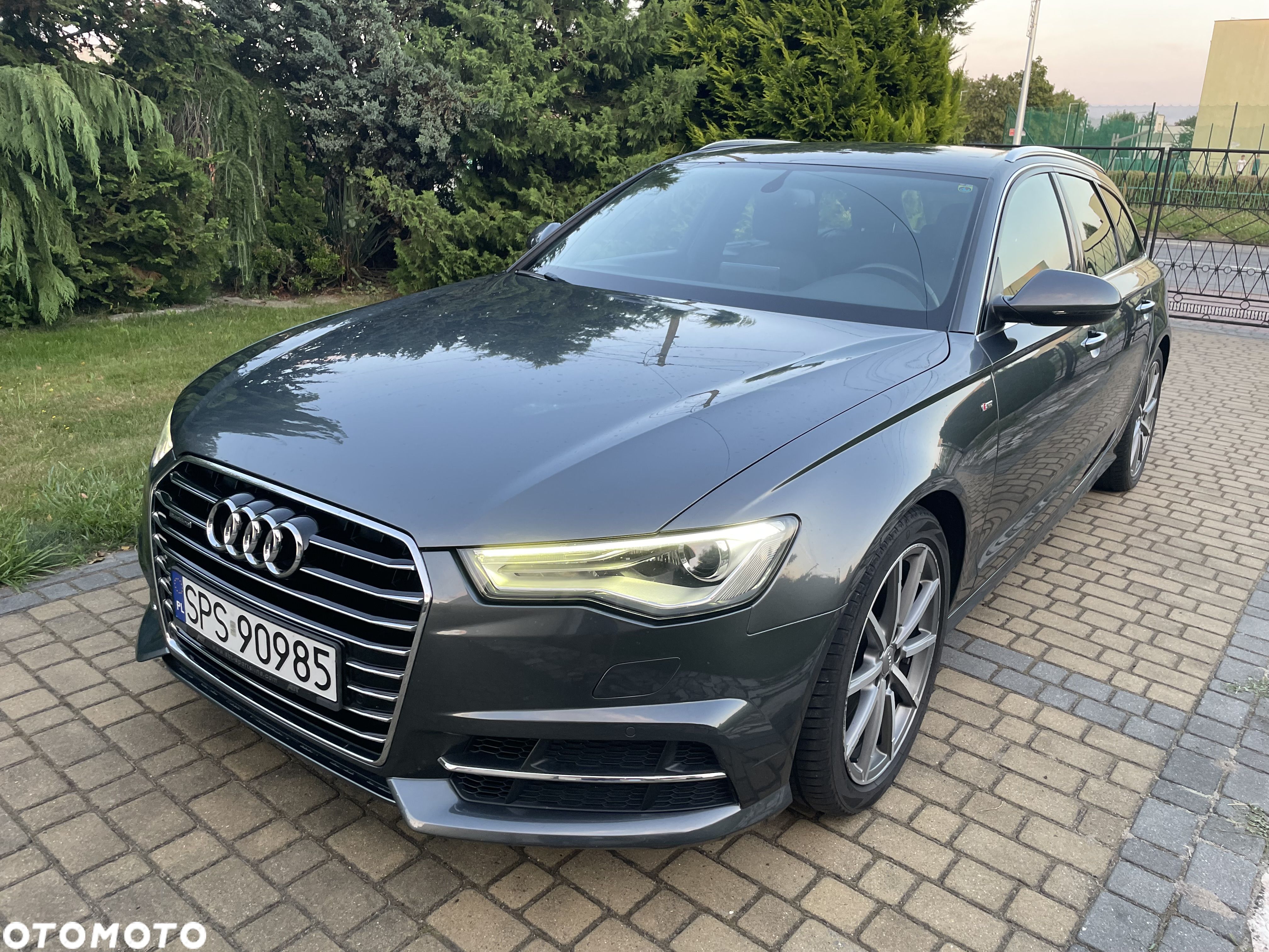 Audi A6 - 1