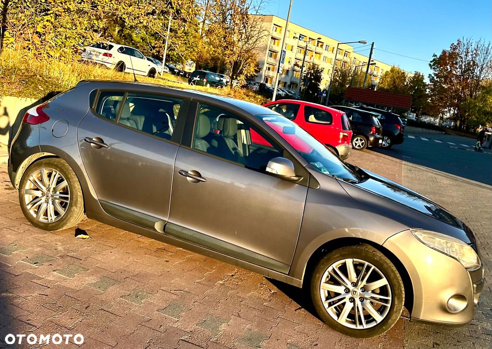 Renault Megane - 2