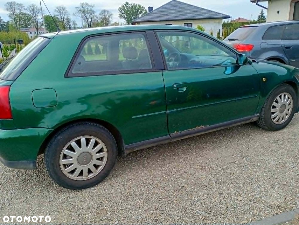 Audi A3 3-drzwiowe 1.6 Ambition - 6