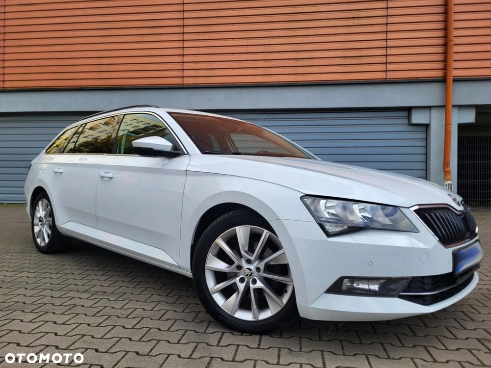Skoda Superb 2.0 TDI Active DSG - 1