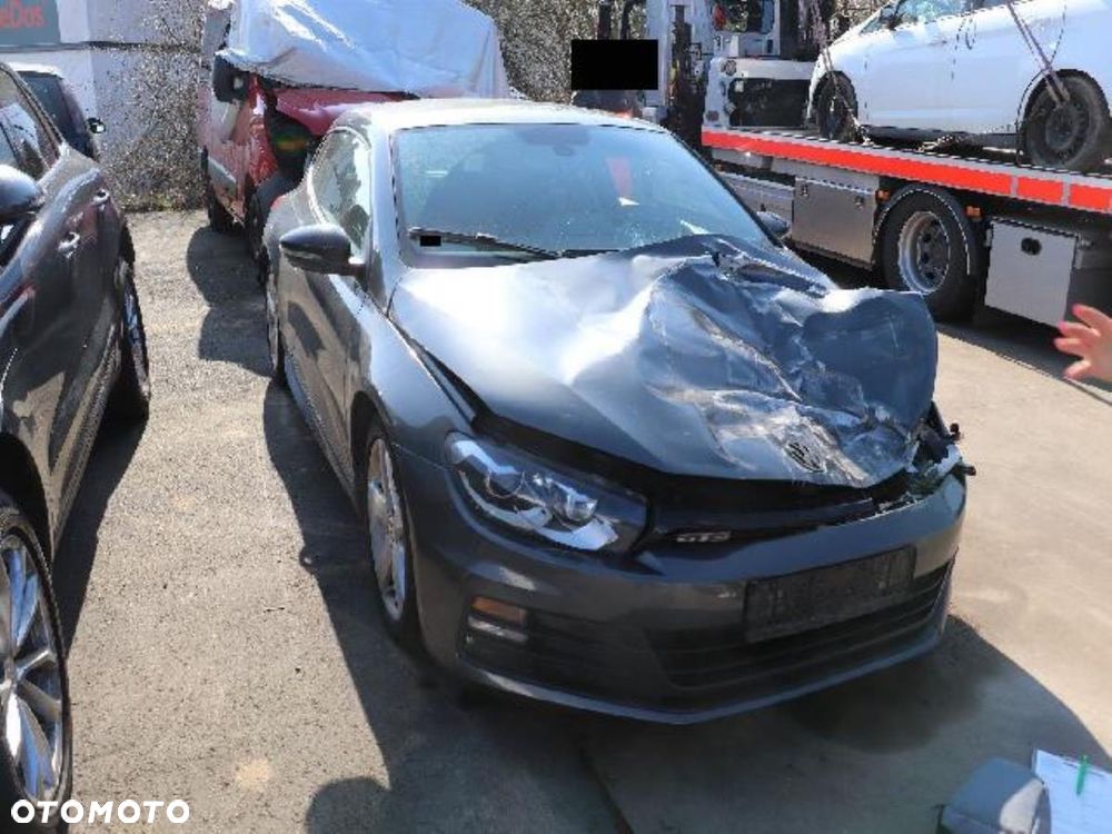 Volkswagen Scirocco 2.0 TSI R DSG - 6