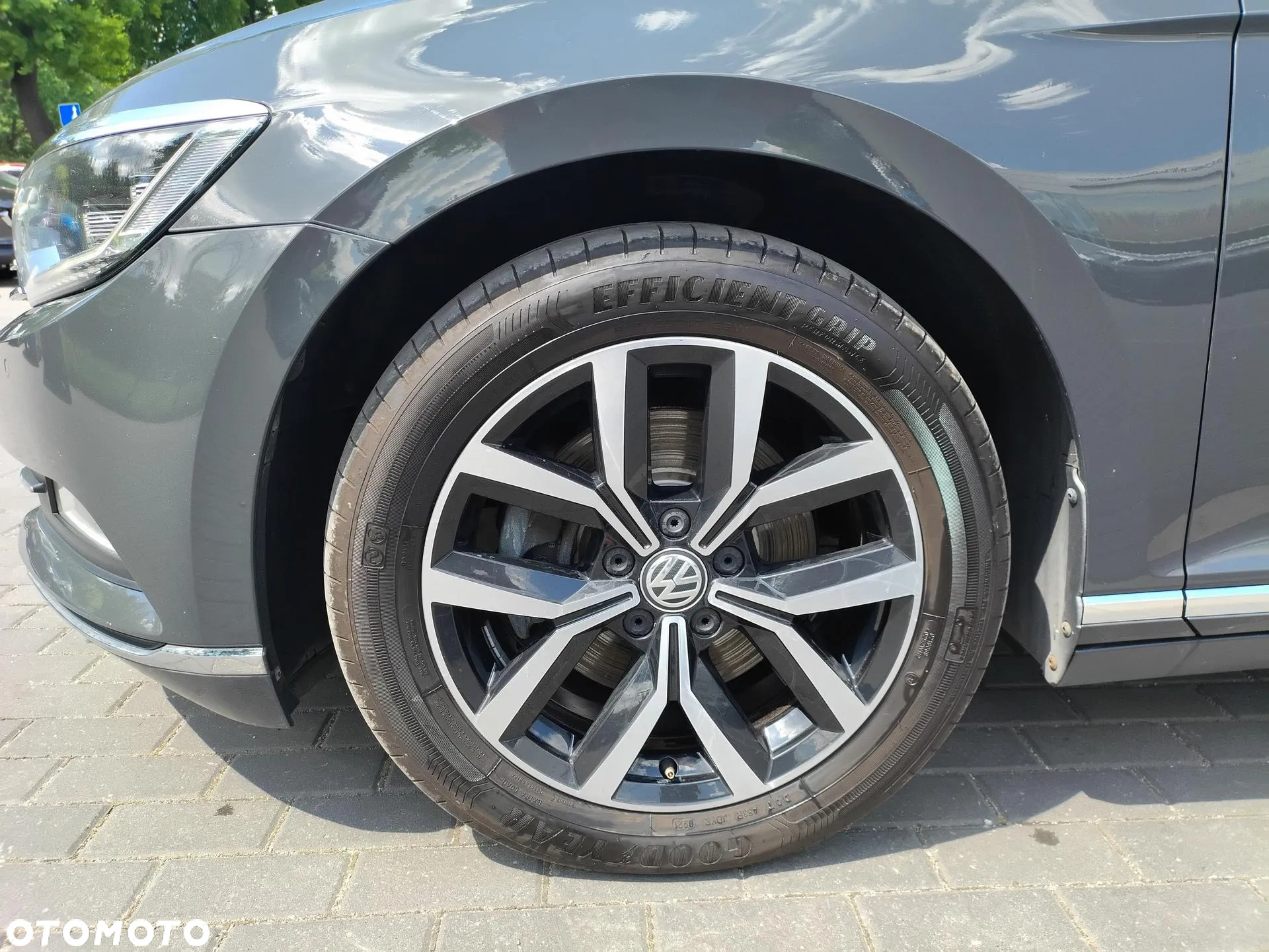 Volkswagen Passat 1.8 TSI BMT Highline DSG - 9