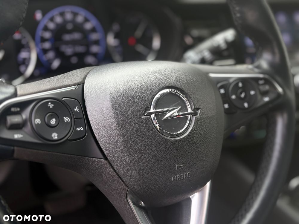 Opel Insignia - 27