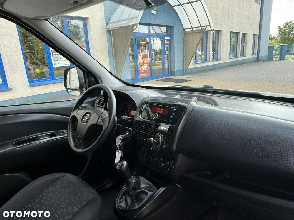 Opel Combo - 20