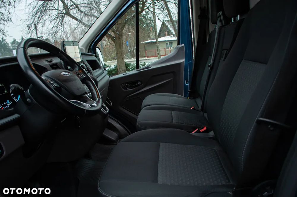 Ford Transit L2H2 - 23