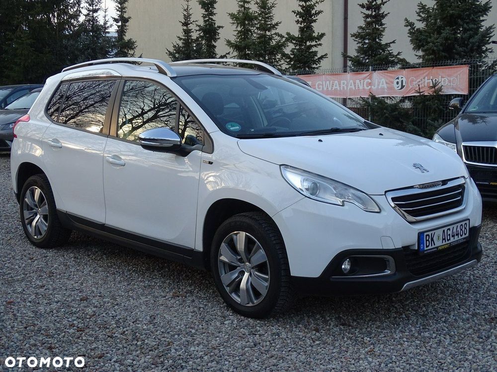 Peugeot 2008 1.2 Pure Tech Style - 13
