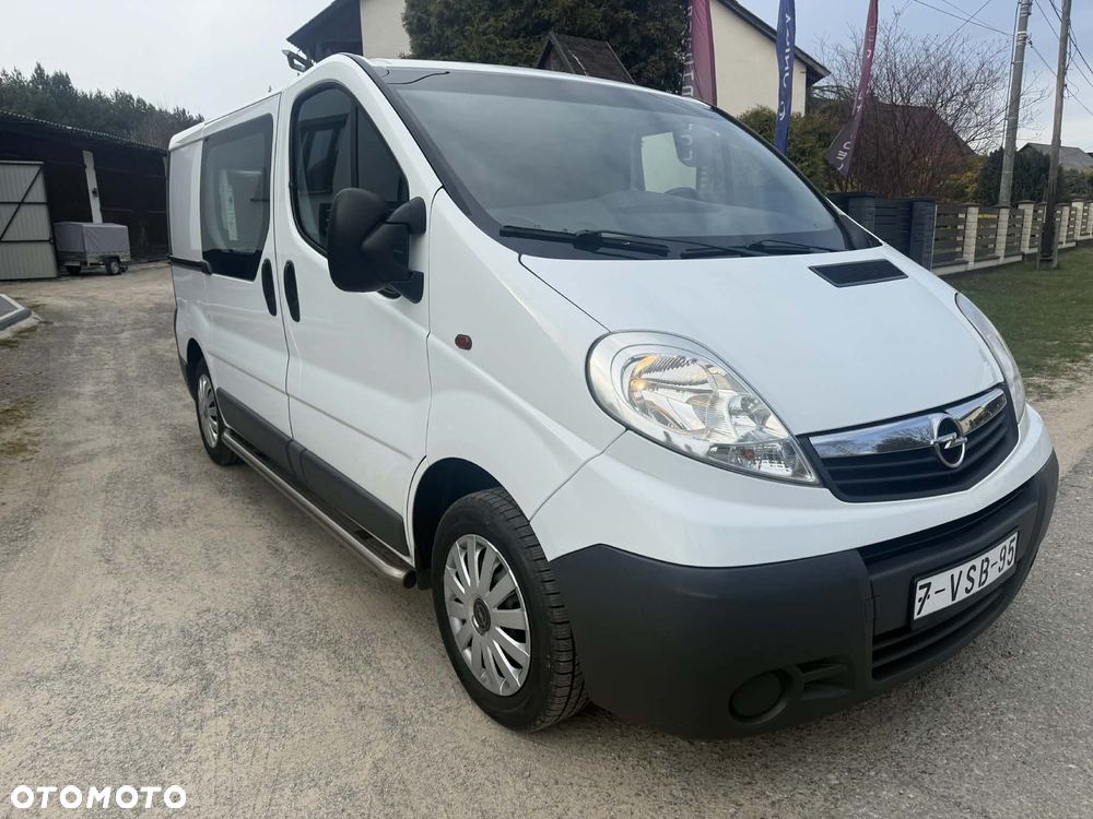 Opel Vivaro - 2