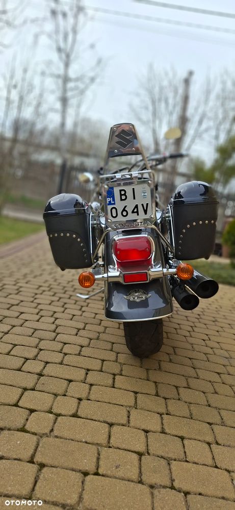 Suzuki VL 800 Volusia - 2