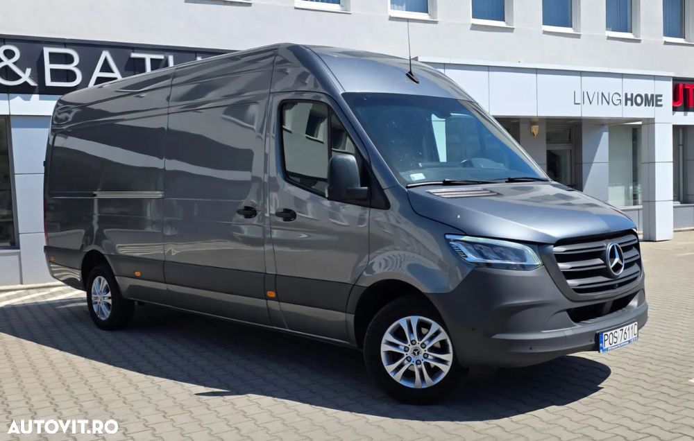 Mercedes-Benz Sprinter - 23