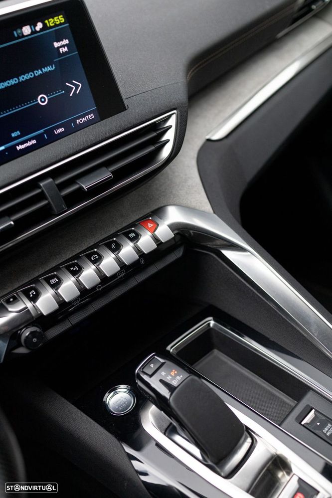 Peugeot 3008 1.6 Hybrid4 GT Pack e-EAT8 - 20